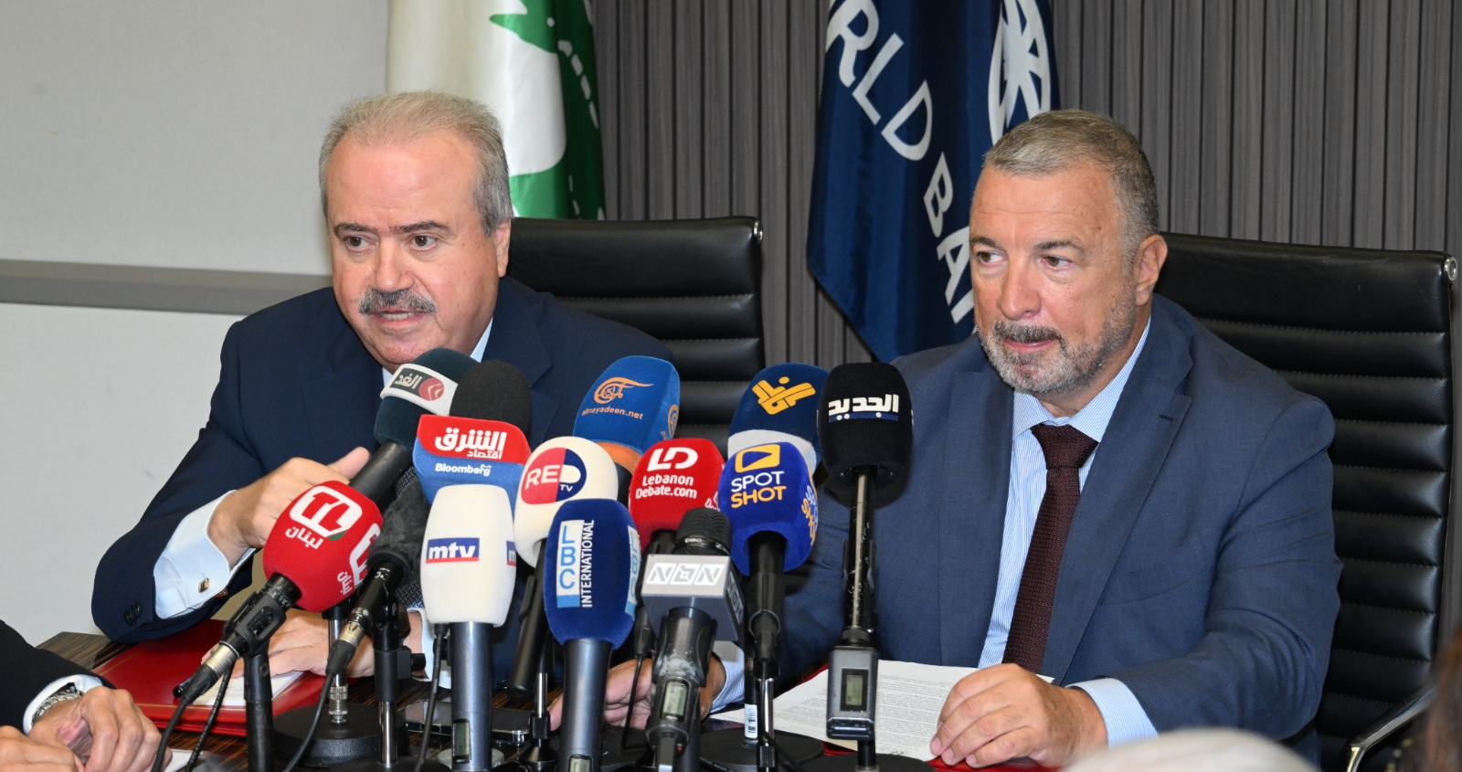 وزير المال يوقّع قرضًا بقيمة 250 مليون دولار لإعادة الإعمار