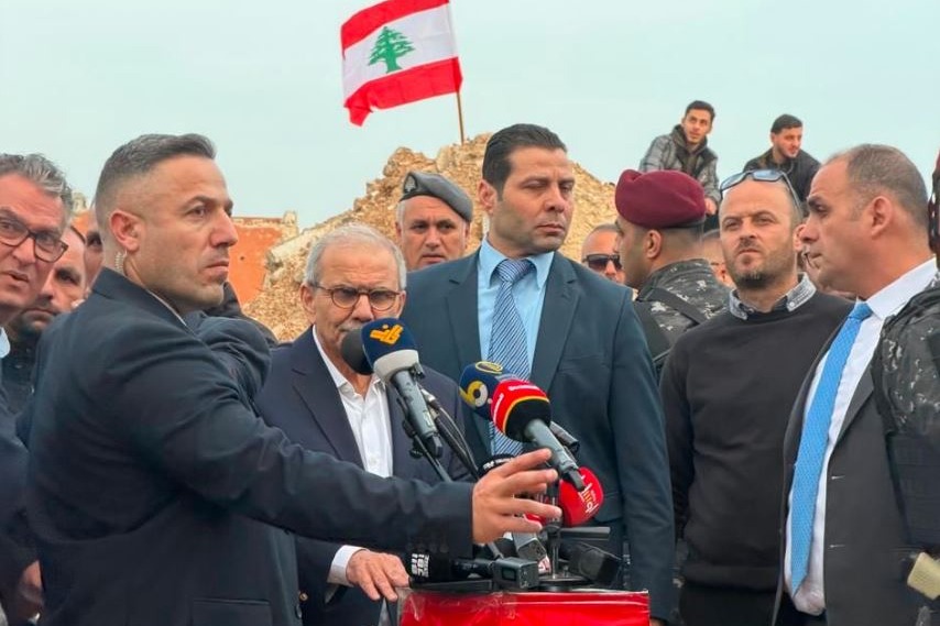 نواف سلام من عيتا الشعب: الأولوية لإعادة الإعمار وتأمين سبل الحياة الكريمة