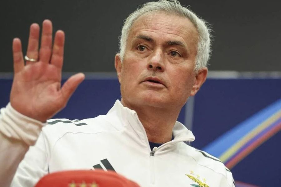 مورينيو: أود كثيرًا إقصاء ريال مدريد من دوري الأبطال