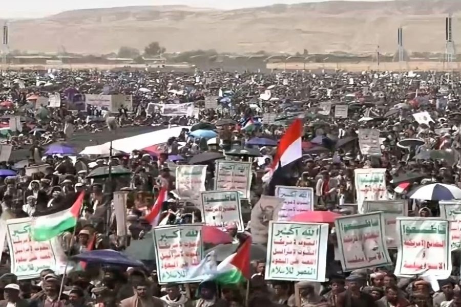 مسيرات حاشدة في صنعاء وصعدة 