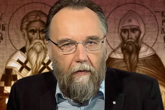 ألكسندر دوغين: انتصار إيران سيجعلها القطب الأساسي للإسلام