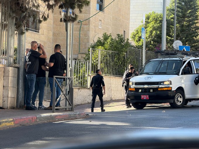 الاحتلال يمنع انتخابات الأطباء في القدس