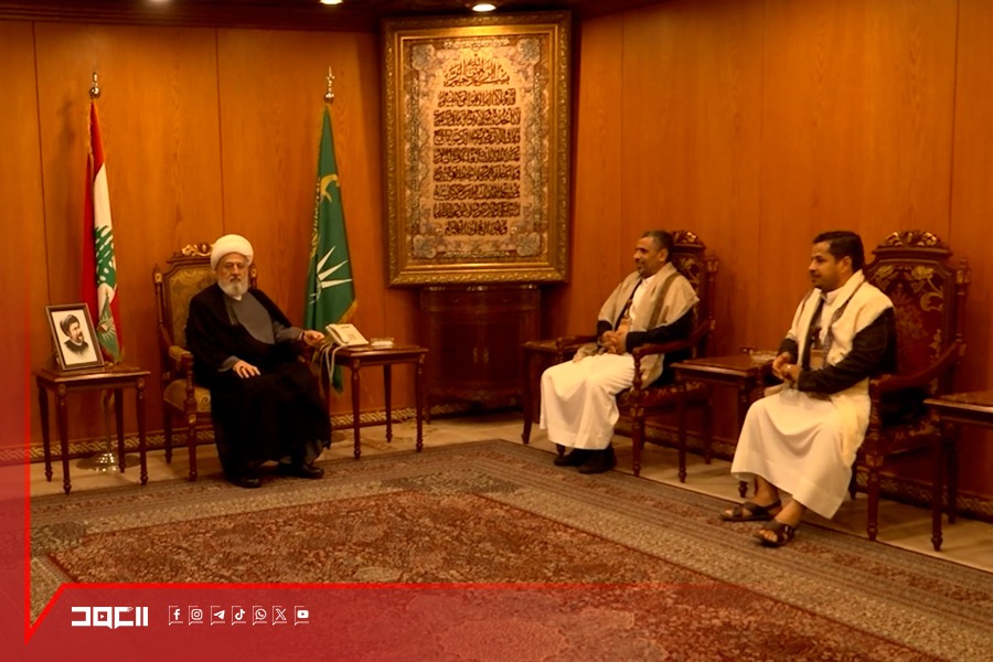 وفد يمني يزور الشيخ الخطيب: رسالة من مفتي اليمن حول البهتان السعودي تجاه المقدسات