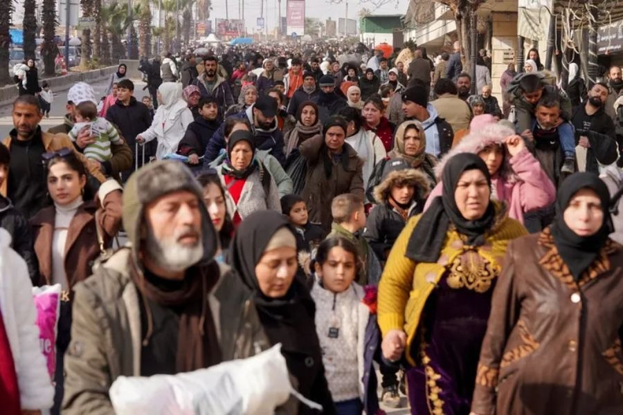 المعارك مستمرة في حلب.. والجيش السوري يعلن حظرًا للتجول في ثلاثة أحياء
