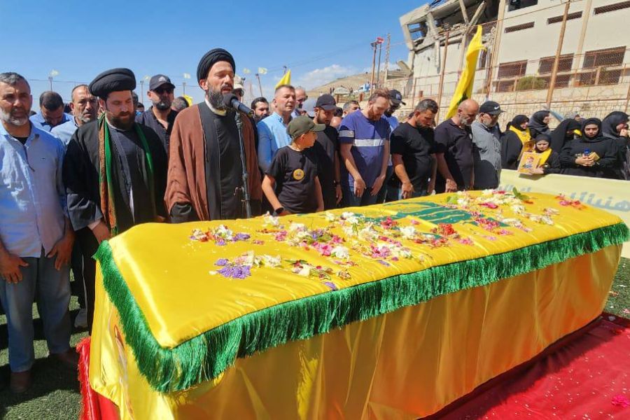حزب الله وجماهير المقاومة يشيعون الشهيد بشير زعرور في العديسة