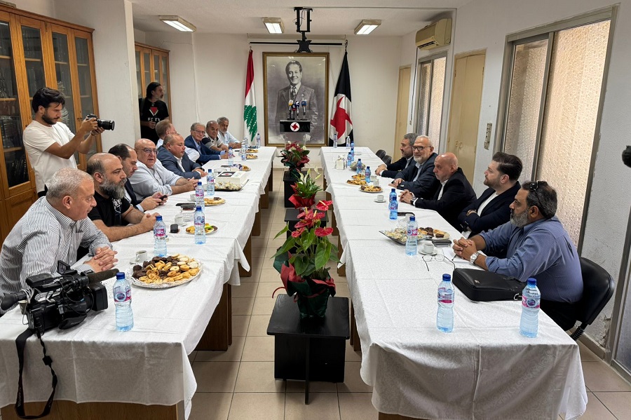 وفد من حزب الله يزور 