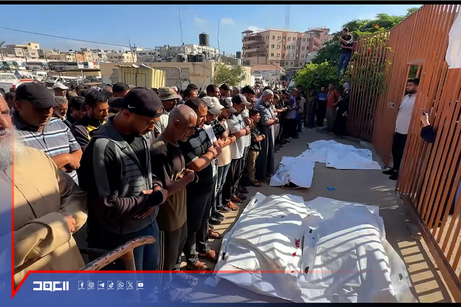 غزيون يشيّعون جثامين 4 شهداء من عائلة واحدة ارتقوا بقصف خيام النازحين في خان يونس