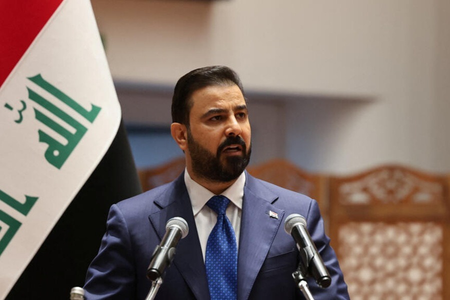 الزيدي يتسلّم مهامه رسميًا رئيسًا للحكومة العراقية 