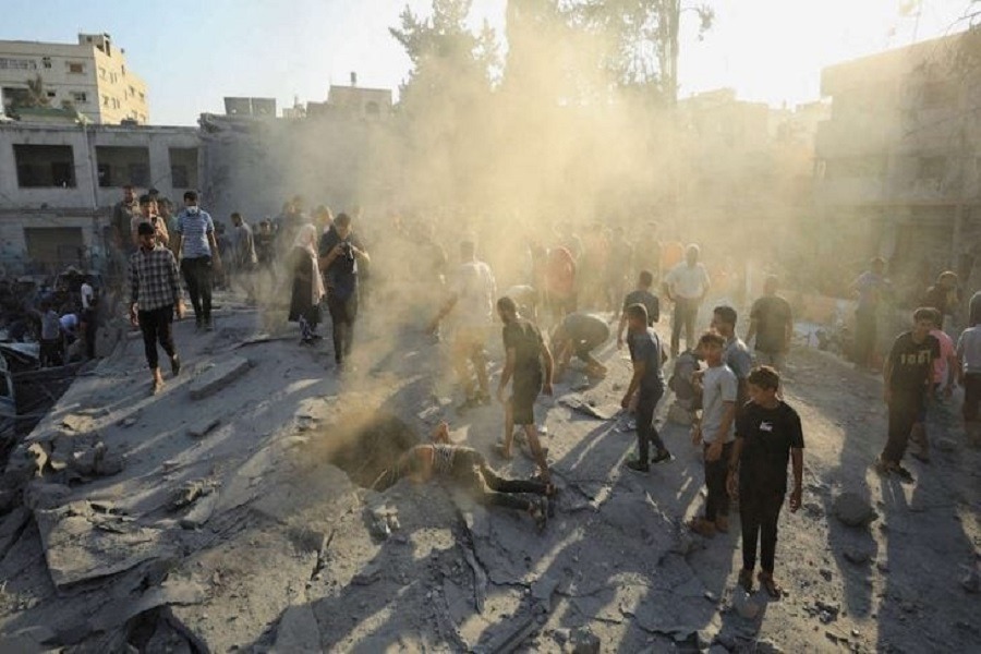 24 شهيدا منهم 8 أطفال ومسعف بنيران الاحتلال في قطاع غزّة