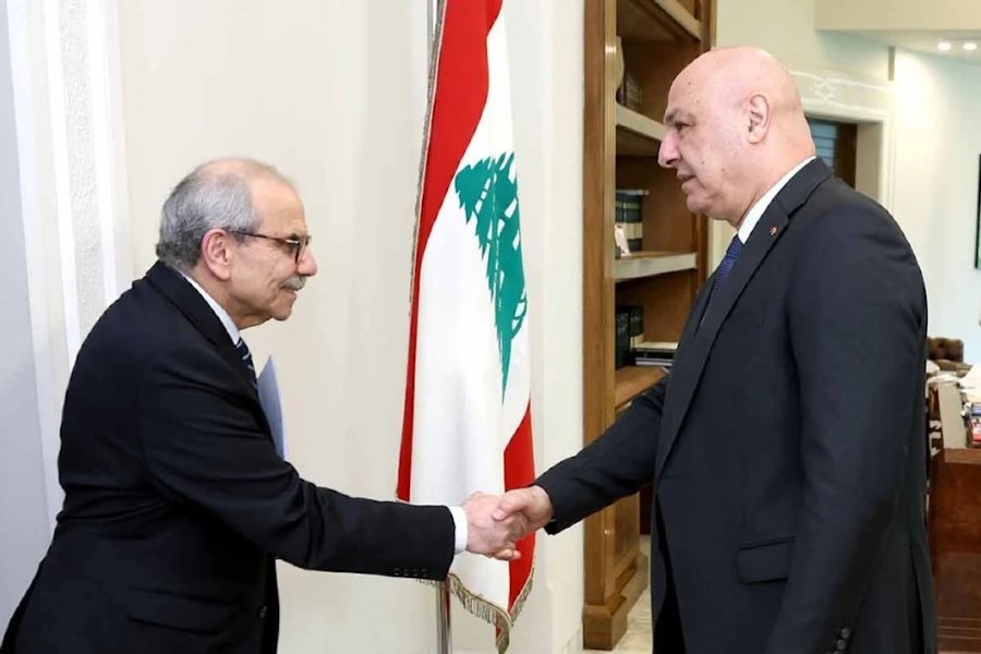 الانفجار في الخليج يجمّد ملف لبنان ويعيد شبح الحرب