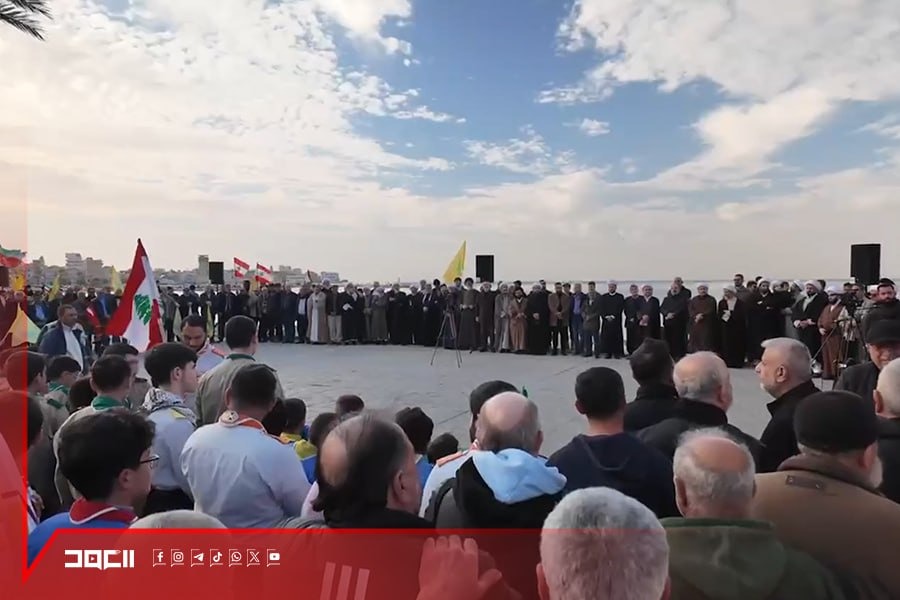 وقفة تضامنية في صور دعمًا لإيران ورفضًا للإساءة للإمام الخامنئي