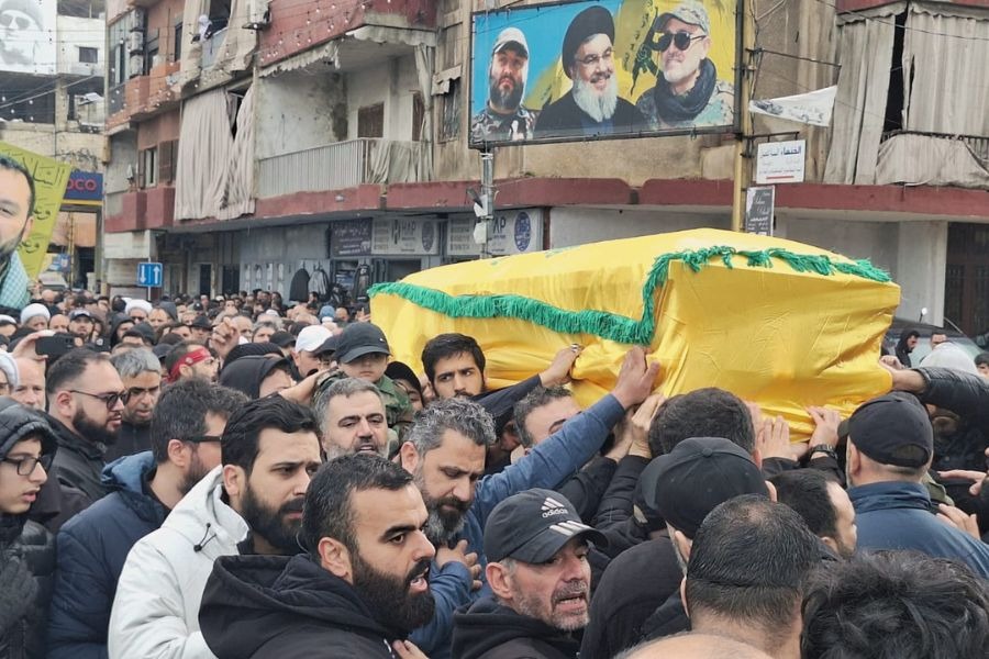بالصور| حزب الله يشيّع الشهيد الحاج يحيى حدرج في الغبيري