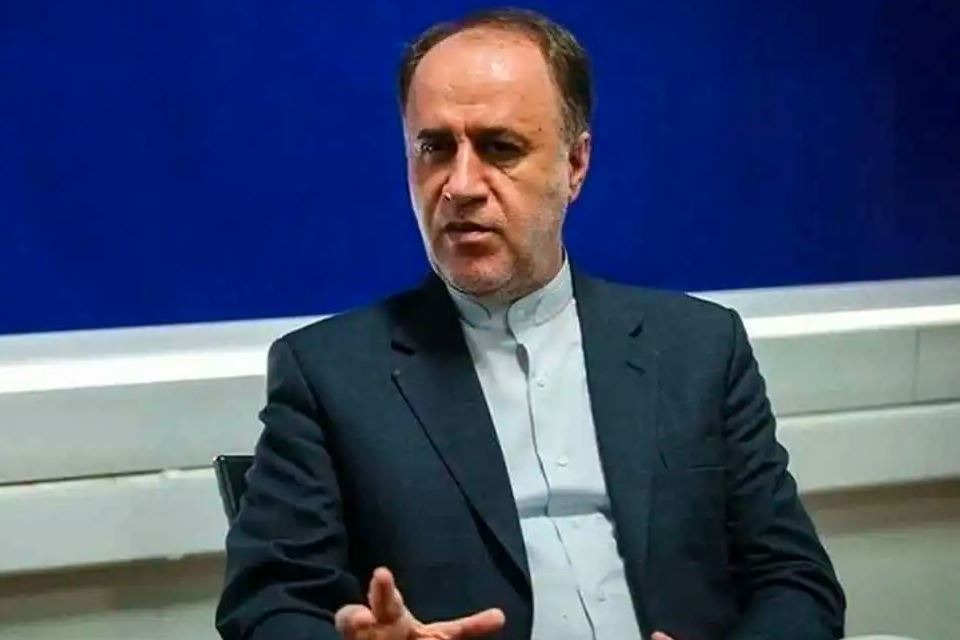 إيران تتسلّم أول إيرادات من رسوم عبور مضيق هرمز