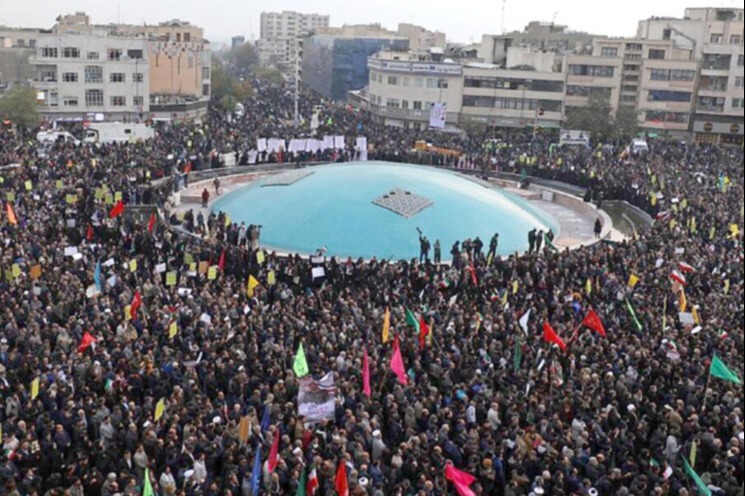 عن حسابات الحرب واللاحرب