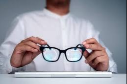 النظارات الذكية: من مجرد إكسسوار إلى عين للذكاء الاصطناعي