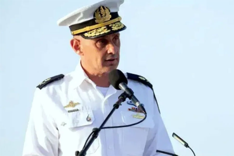 قائد بحرية العدو يهدّد تركيا: نرى ونتابع ونستعدّ 