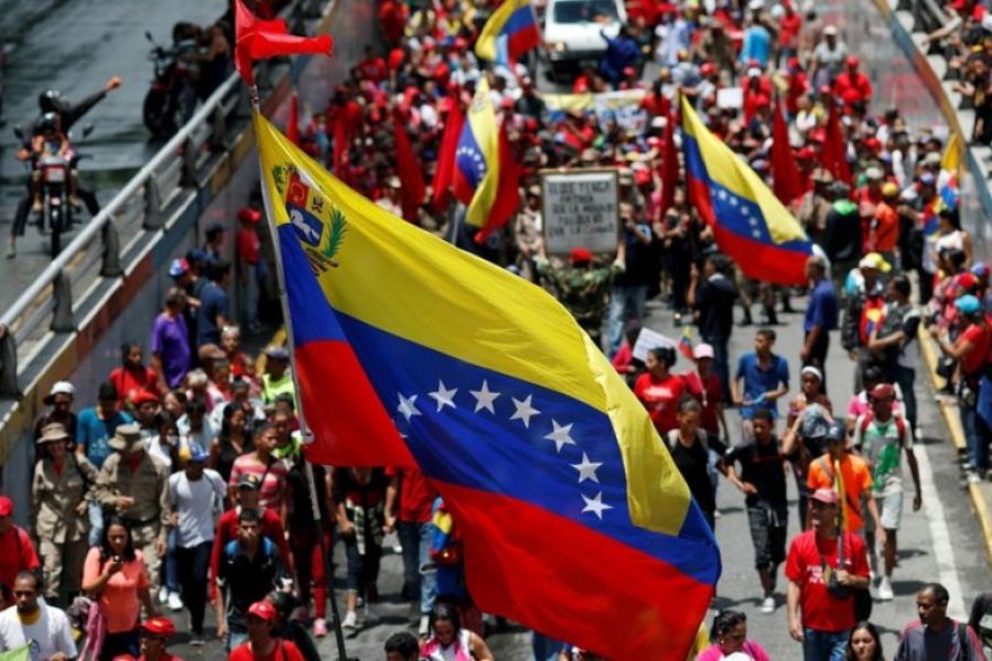 مجلة أميركية: لا خيارات آمنة في مشروع تغيير النظام الفنزويلي