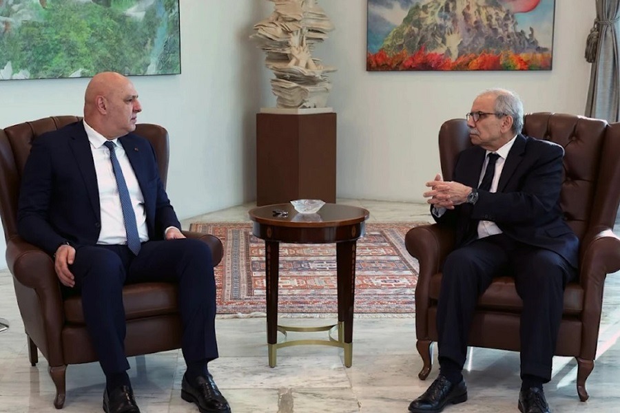 التراجع «عقيدة» المفاوض اللبناني: مِن «لن نشارك» إلى «نحن في روما»