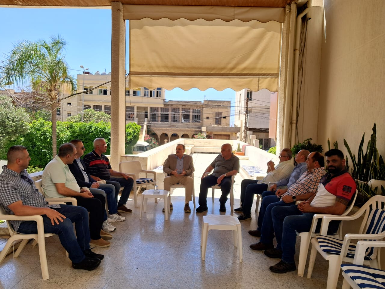 لبنان| البزري يستقبل وفدًا من تجار حسبة صيدا لمناقشة تطوير القطاع التجاري