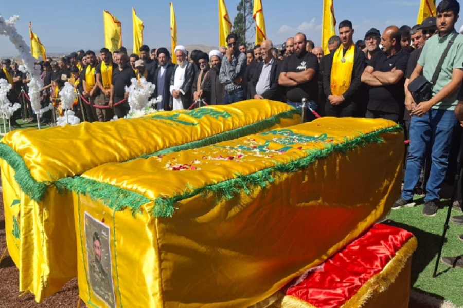 تشييع مهيب للشهيدين علي وحسين جابر في محيبيب.. فياض: المقاومة ضمانة ‏الجنوب