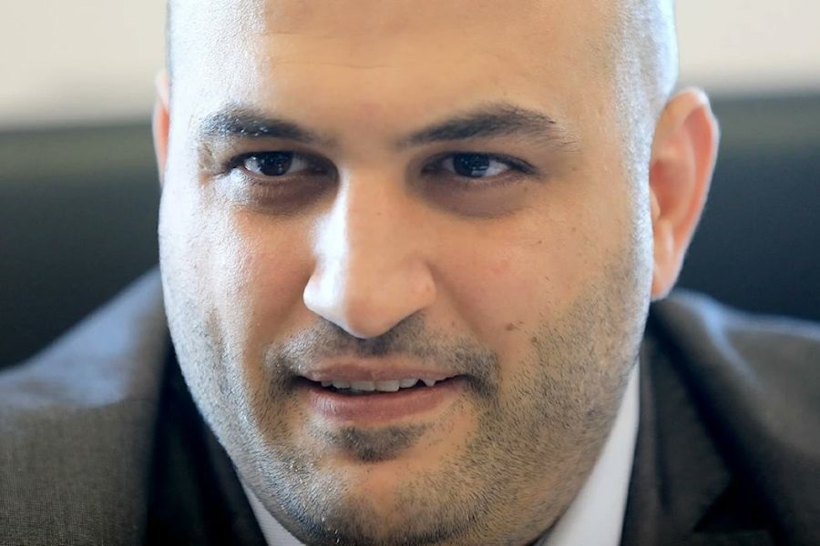 ناصر الدين ووفد البنك الدولي يتفقدان 