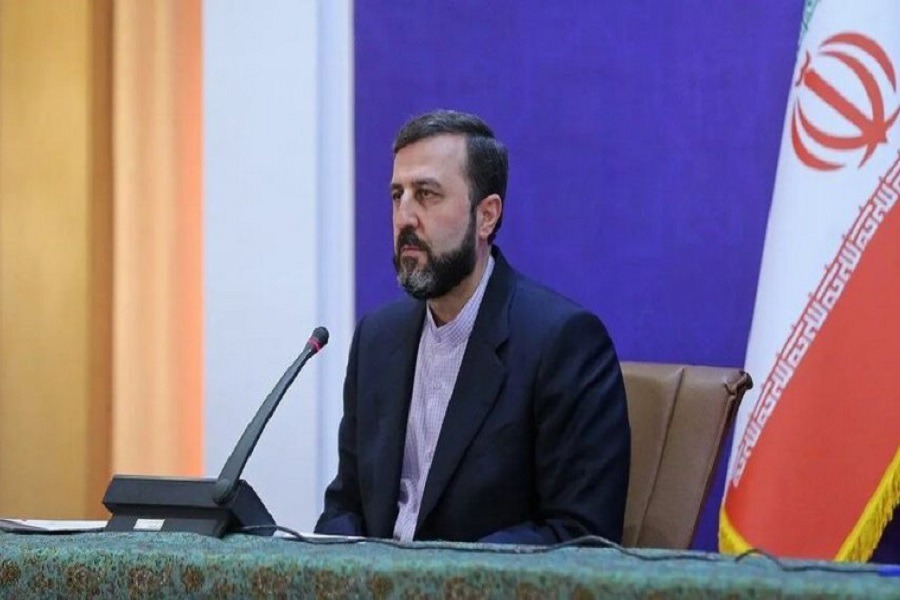 آبادي: أدرجنا جميع مواقفنا ومطالبنا والمذكرة ثمرة للدبلوماسية وإنجازات إيران العسكرية