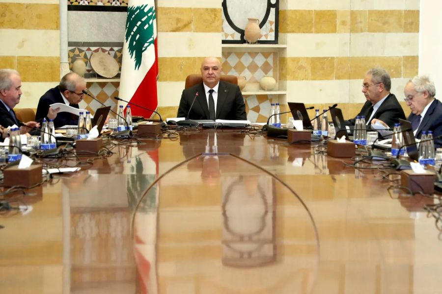 جلسة لمجلس الوزراء استكمالًا للنقاش في 