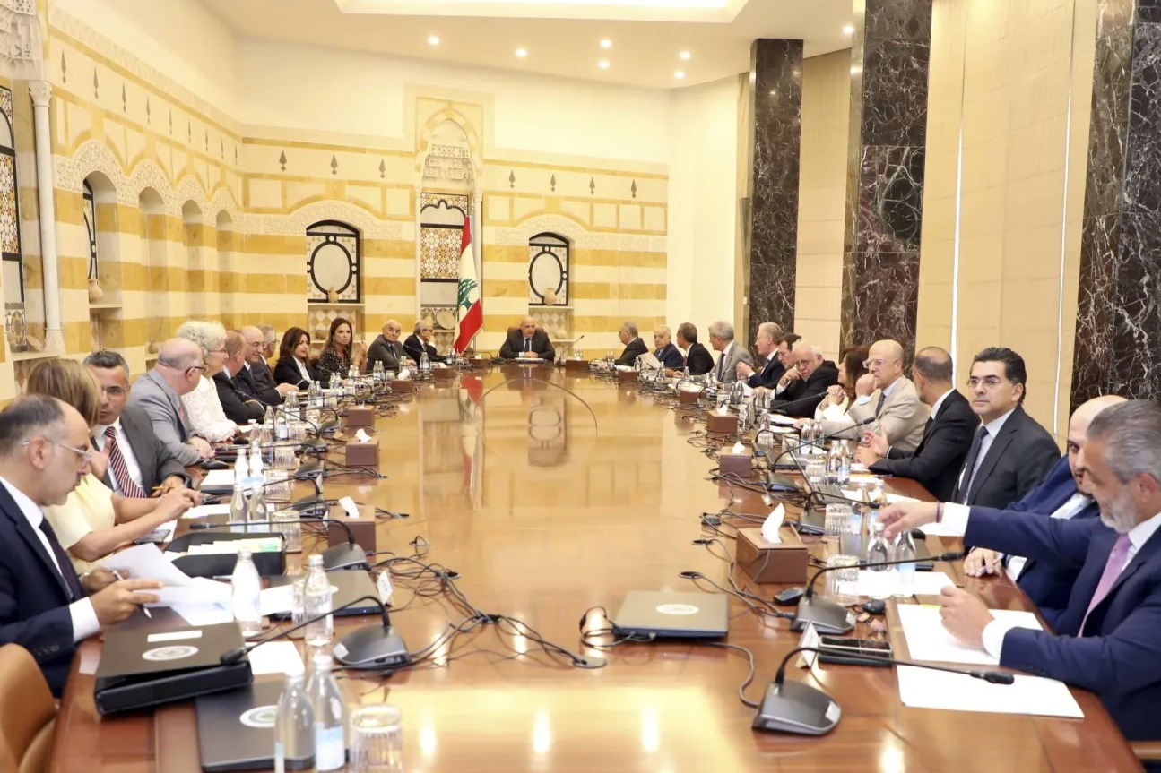 مجلس الوزراء أقرّ سلسلة تعيينات ووافق على أن تتضمن الموازنة الزيادات الست على الرواتب