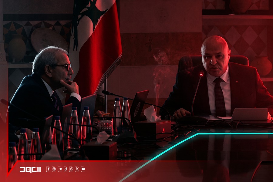 عهدٌ فاشل وحكومةٌ مرهونة.. من التبعية للخارج إلى الانقطاع عن الداخل