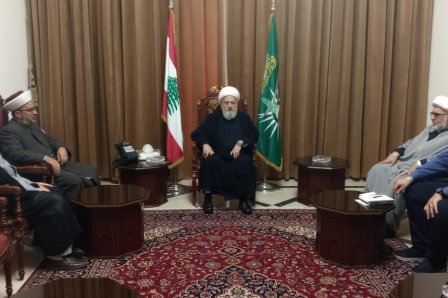 الشيخ الخطيب يتسلّم دعوة حضور لقاءعلمائي في ذكرى الشهيدين السيدين نصر الله وصفي الدين