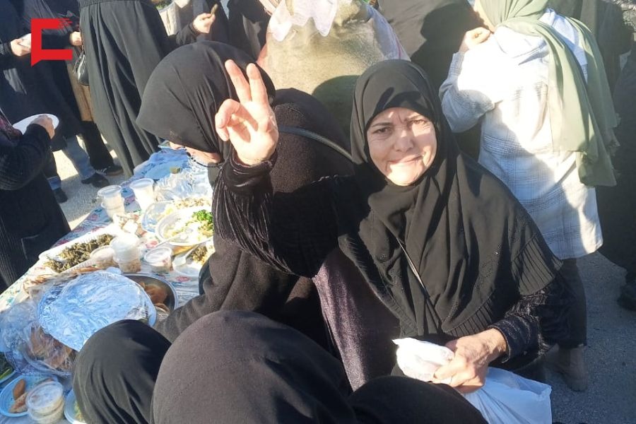 بالصور| عيتا الشعب تنبض بالحياة: غذاء قروي في الساحة ورسالة تحدٍّ بوجه العدوان