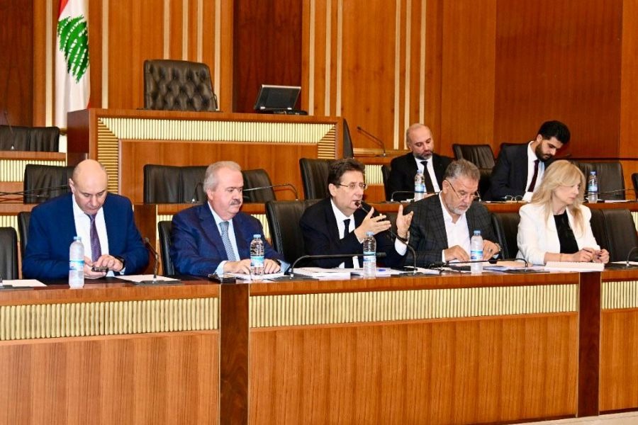 لجنة المال والموازنة بحثت في موازنة 2026.. كنعان: لإعادة النظر بالرواتب
