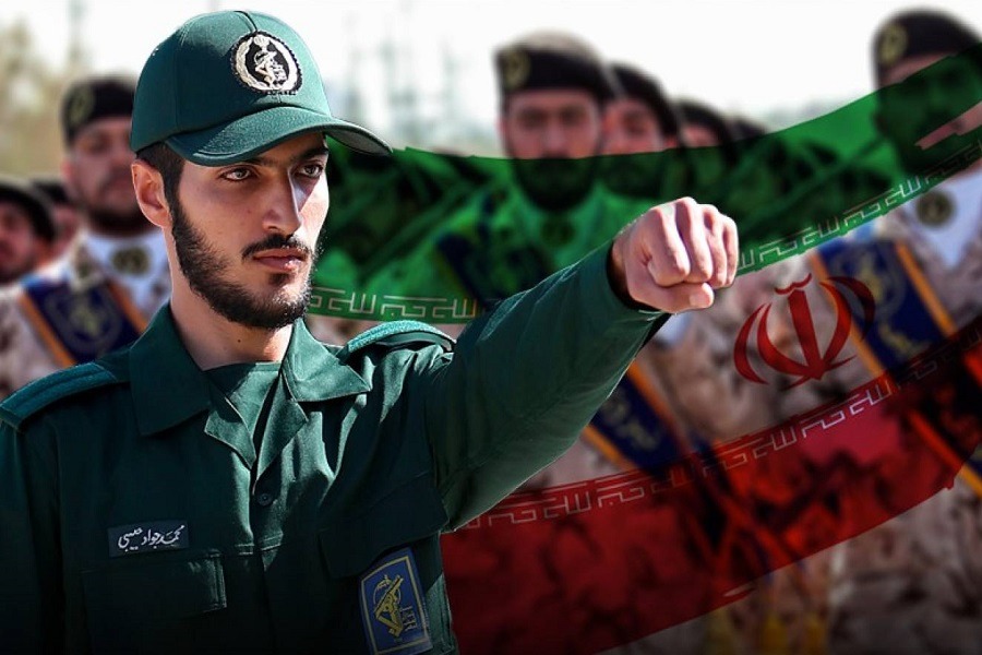 حرس الثورة يدعو شعوب غرب آسيا لمغادرة المناطق التي تتمركز فيها القوات الأميركية