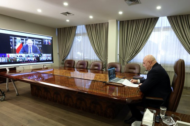 في عزّ العدوان.. رئيس الجمهورية يهاجم المقاومة ويدعو لسلام مع 