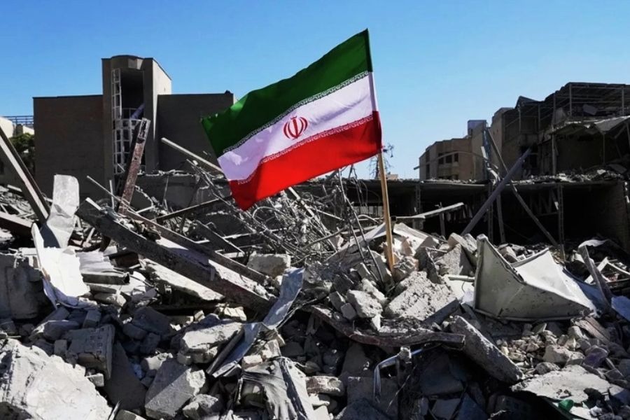 كاتب صهيوني: الحرب على إيران فشلٌ استراتيجي لـ