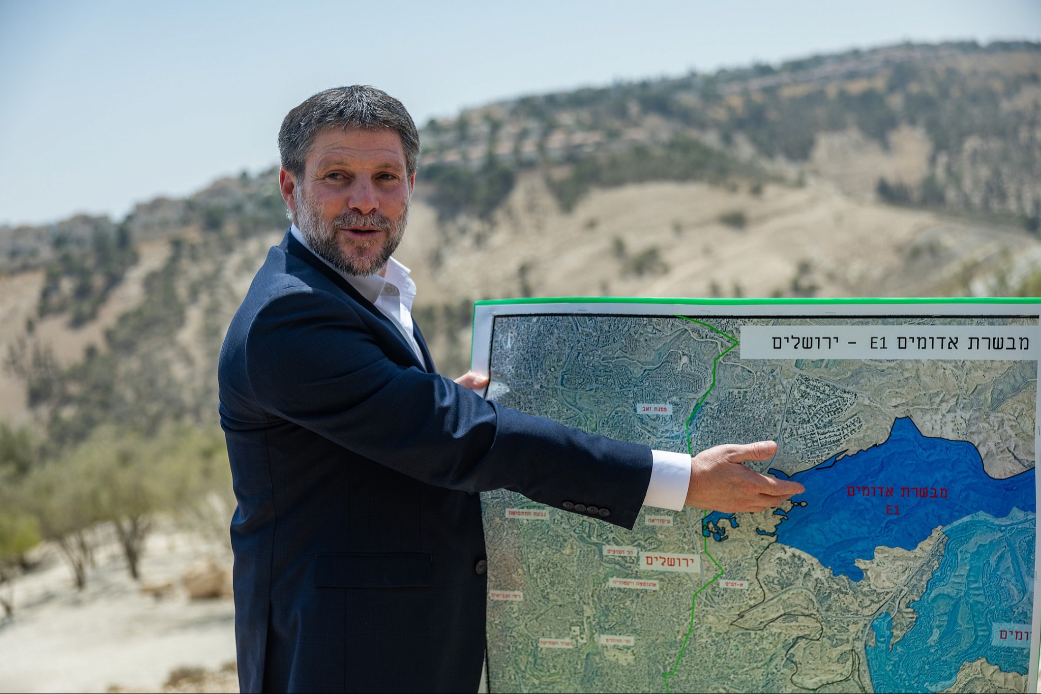 سموتريتش يدعو إلى تهجير الفلسطينيين من الضفة وغزة