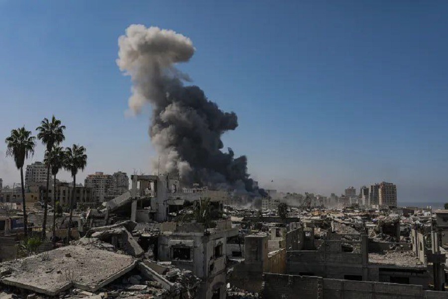 3 شهداء بنيران الاحتلال وغاراته على قطاع غزة