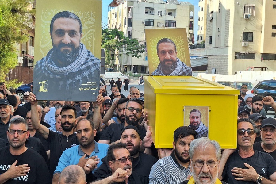 بالصور| حزب الله يشيّع الشهيد أحمد خليل بزي في الضاحية الجنوبية لبيروت
