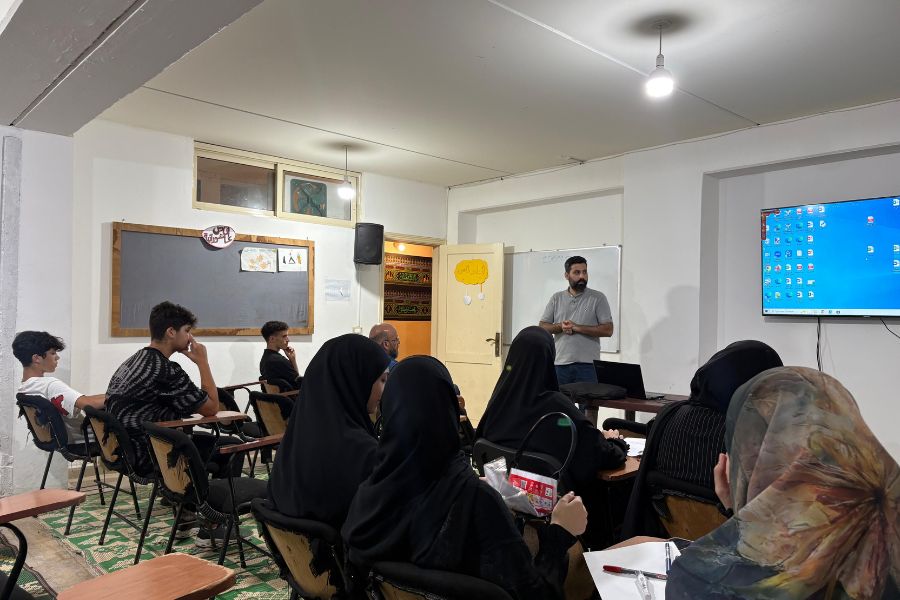 بالصور| التعبئة التربوية في حزب الله اختتمت دورة في الذكاء الاصطناعي في عنقون