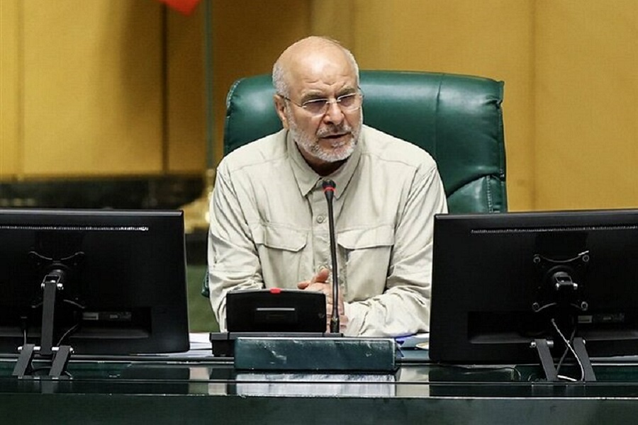 رئيس مجلس الشورى الإيراني: العالم يشهد بداية عهد قانون الغاب