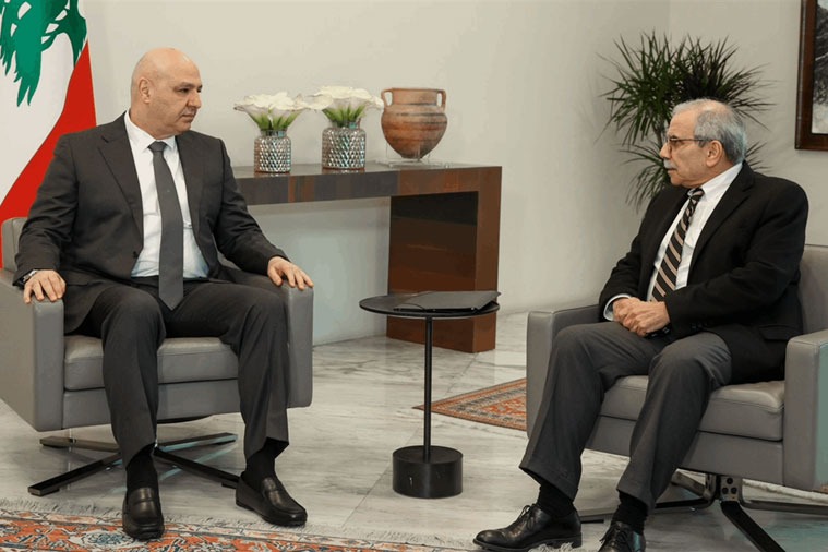 كيف أطاحت واشنطن والرياض 