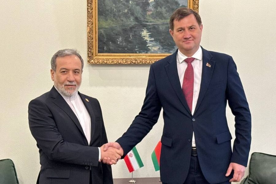 إيران وبيلاروسيا تتفقان على إعداد خريطة طريق للتعاون بين البلدين