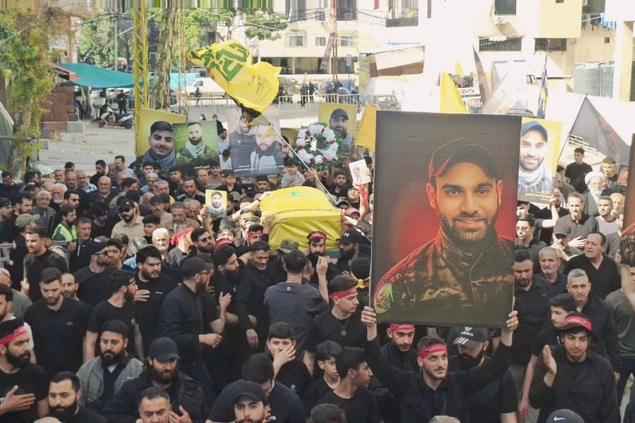 بالصور| حزب الله شيّع الشهيدين علي ملحم ومهدي شحيمي في جنة الزهراء - الكفاءات