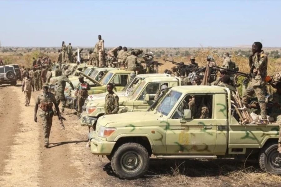 الجيش السوداني يُعلن ضبط 1300 طن من الأسلحة ومقتل قيادي في 
