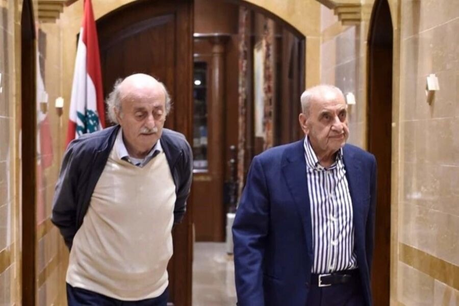 مقدّم في جيش الاحتلال يحرّض عون على الرئيس بري وجنبلاط: أنت وجه لبنان الجديد
