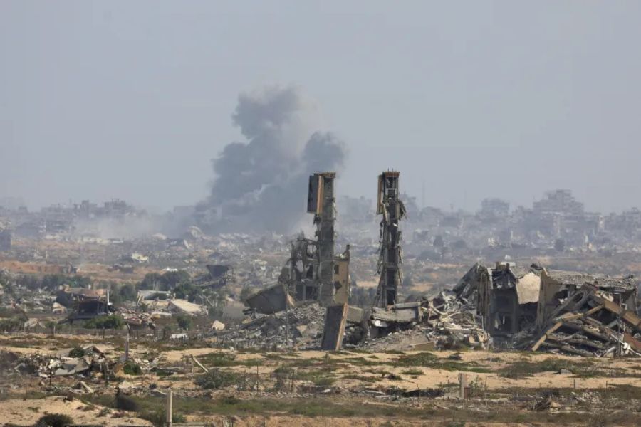 العدو يواصل انتهاك وقف إطلاق النارفي غزة.. أحزمة نارية ونسف للمنازل