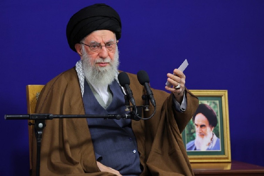 كلمة الإمام الخامنئي في لقاء القائمين على مؤتمر إحياء ذكرى السيد محمد هادي الميلاني