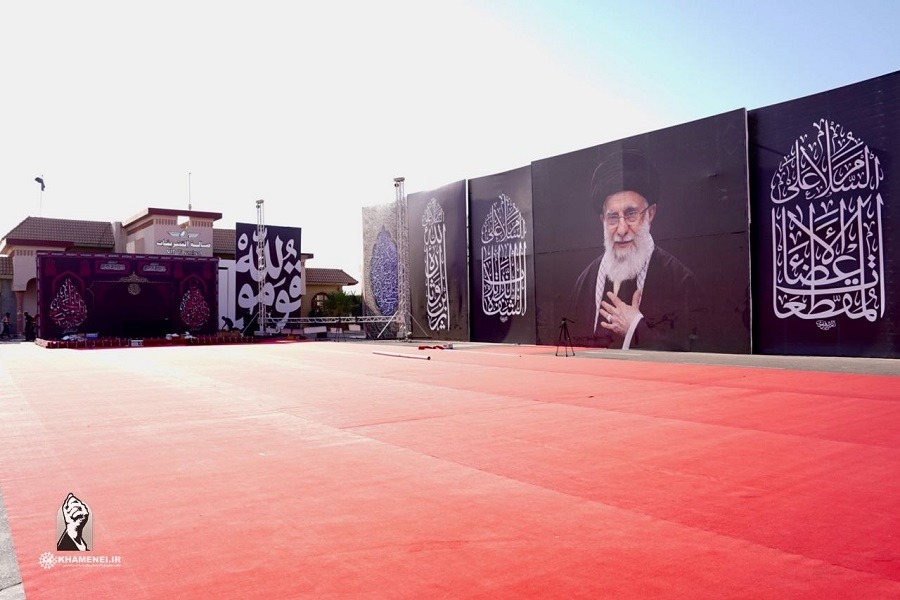 بالصور| موقع مراسم الاستقبال الرسمي للجثمان الطاهر للإمام الشهيد في مطار النجف الأشرف