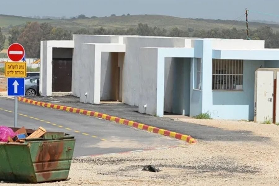 فتح الملاجئ في مستوطنات 