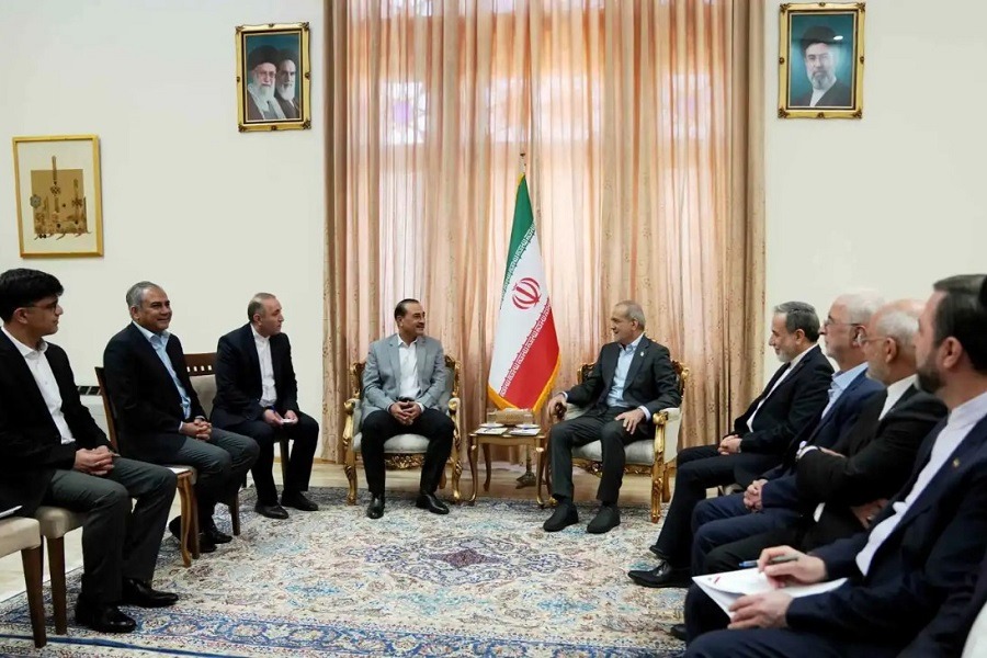 بزشكيان: كل مشاكل المنطقة من توتر وخلل في هرمز نابعة من النزعة العدوانية لأميركا